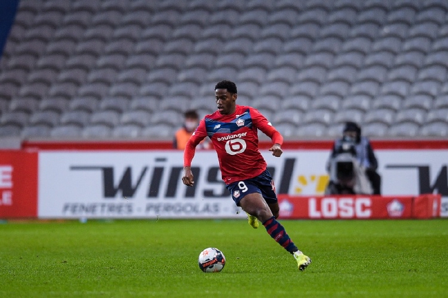 意媒:国米球探现场考察里尔两将 还要引进前锋