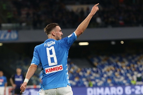 皇马追求法比安 可能把约维奇和塞巴略斯加入到交易之中