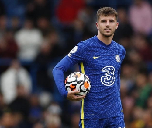 计划补强中场 巴萨有意引进芒特和恩昆库