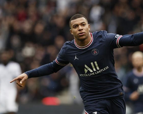 皇马和姆巴佩团队谈判顺利 但经济条款仍有明显距离